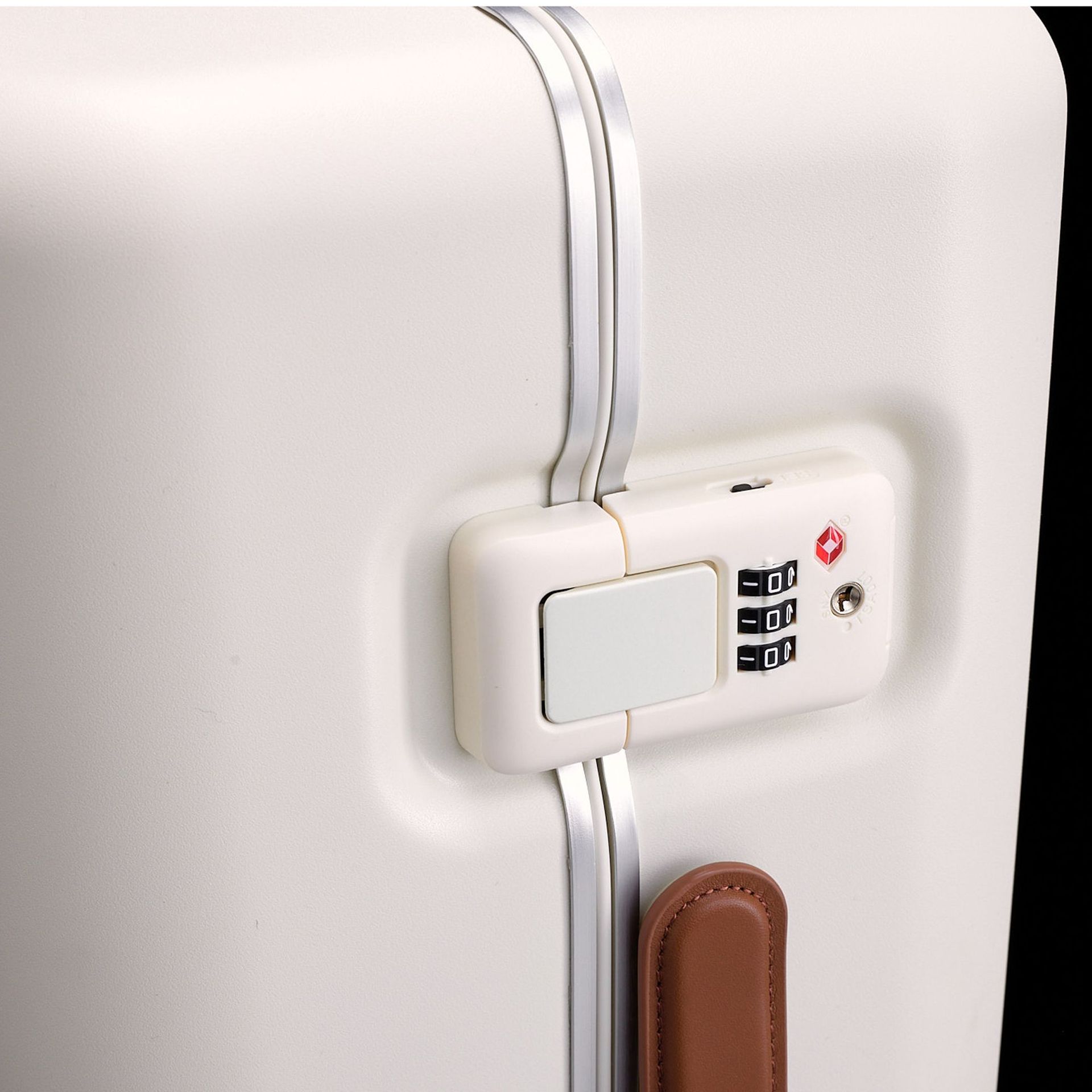 231115 July_Cream_59 1.jpg