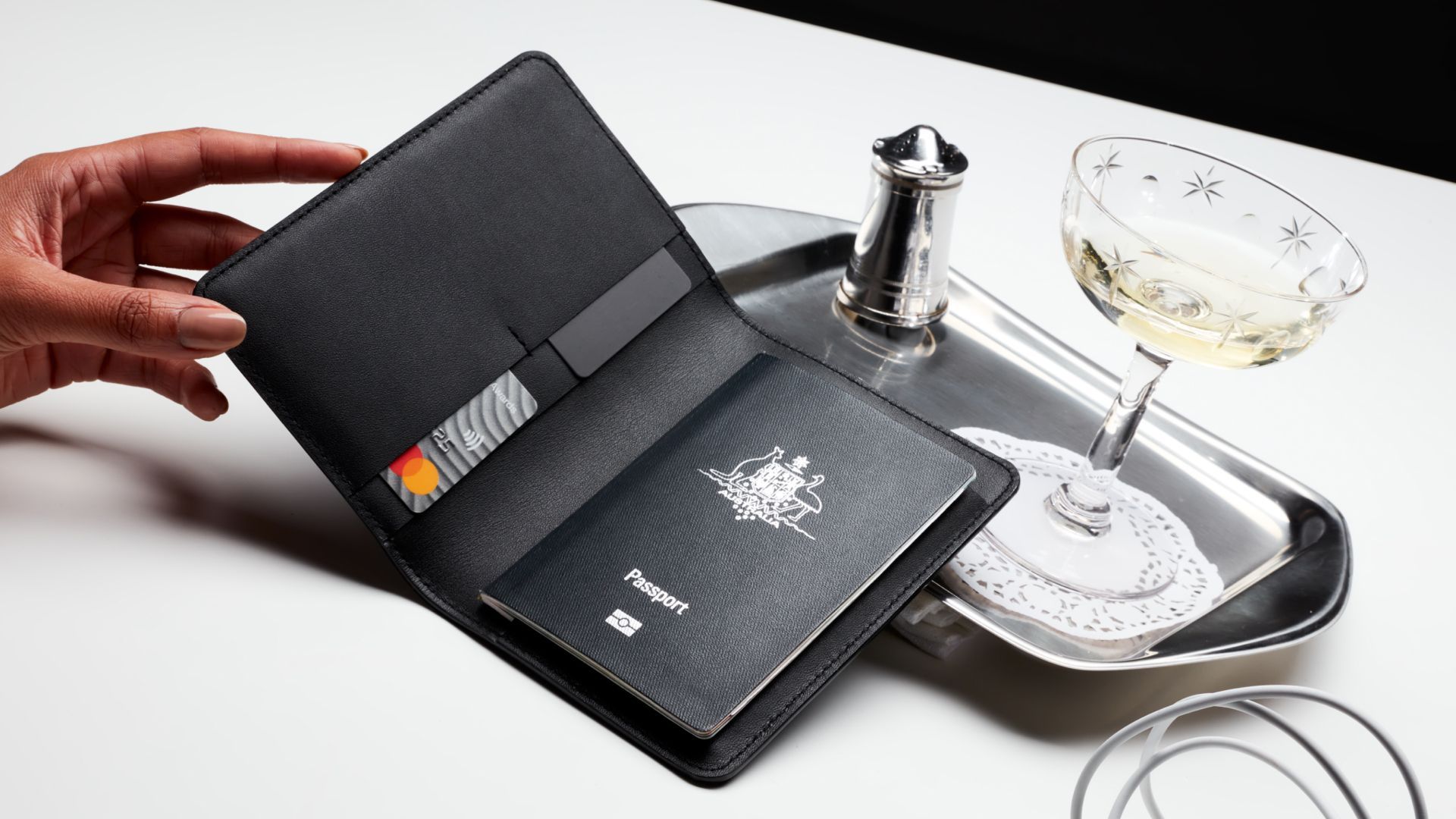 PDP_Small Travel Wallet_1.jpg