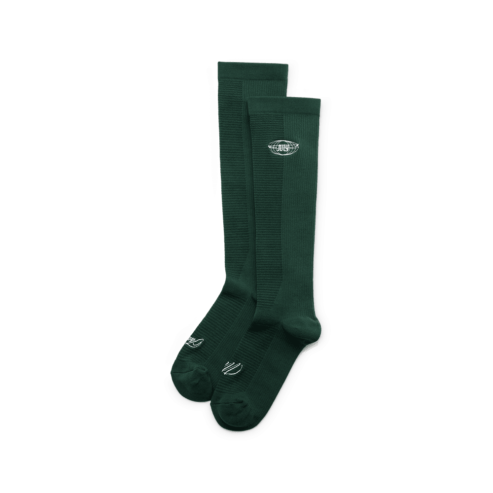Compression_Socks_Forest_1_78151a3c5a.png
