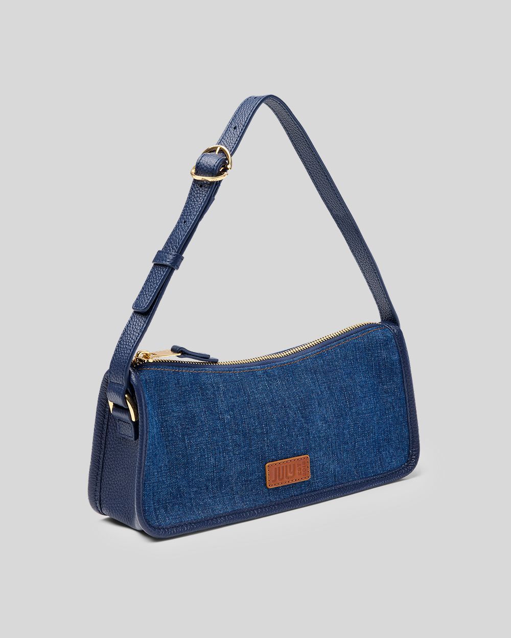 Shop All_Voyager_Shoulder Bag.png