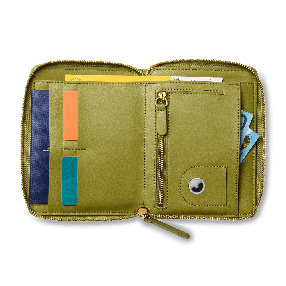 Compact_Travel_Wallet_Olive_4_c2e2c76880.png