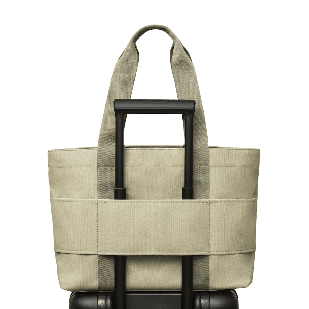 Everyday_Large_Tote_Sage_8_2d4ad930f7.png
